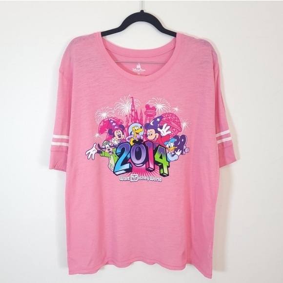 Disney World Mens Size XXL Pink Graphic print t-shirt In Perfect condition - Picture 1 of 3